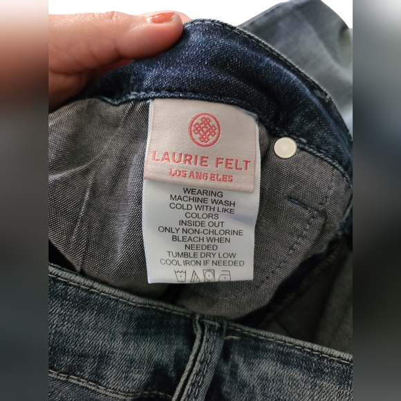 LAURIE FELT |LOS ANGELES | CLASSIC BOOT CUT |W/VITAL STRETCH TECHNOLOGY| SIZE 6P - Picture 7 of 16